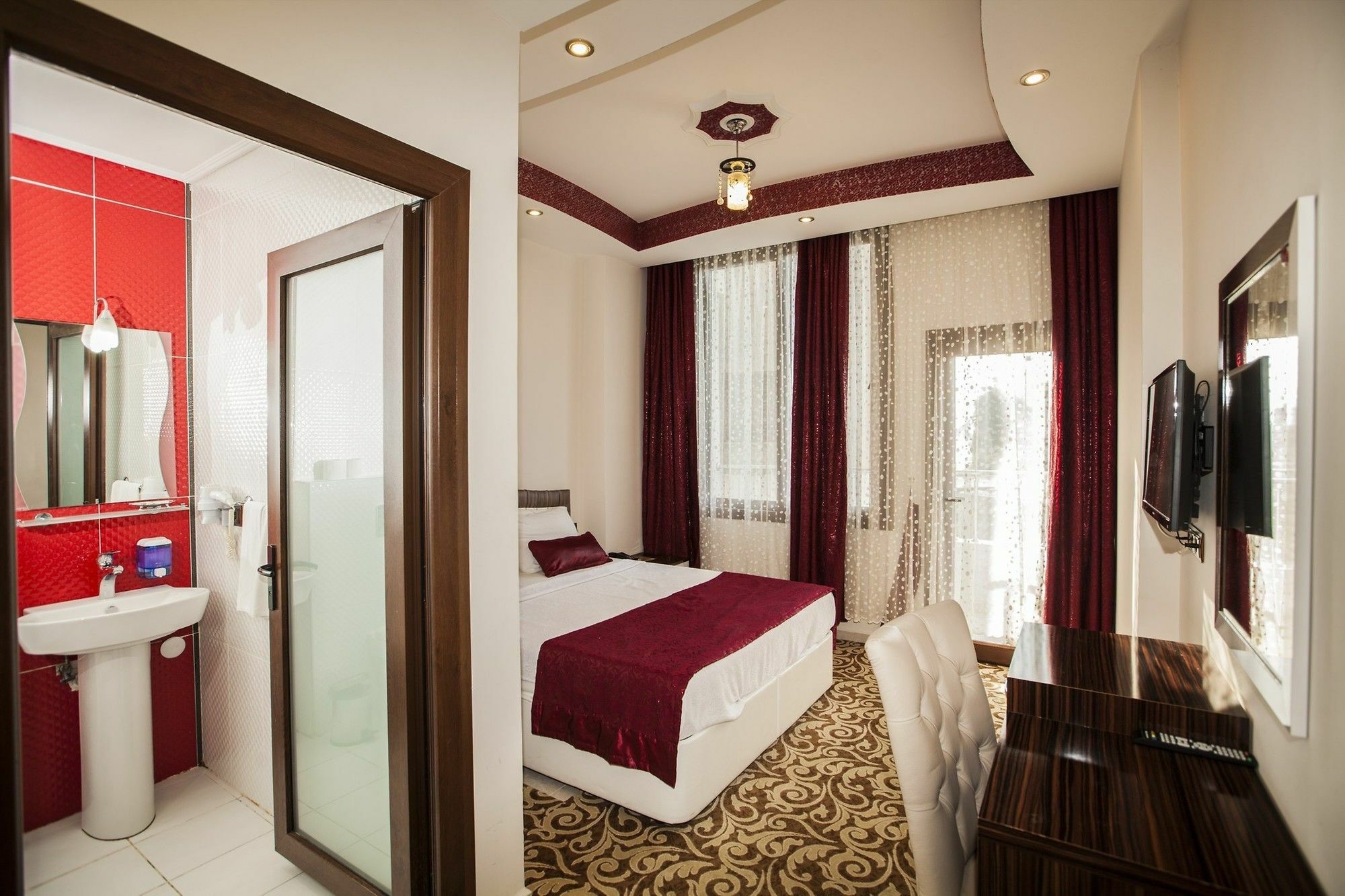 Zeyn Hotel Antakya Экстерьер фото